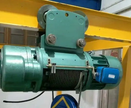 鋼絲繩電動(dòng)葫蘆加裝無極變速電機(jī)有什么優(yōu)勢